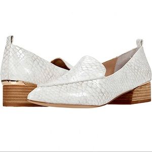 Steve Madden Zelma Loafer in White